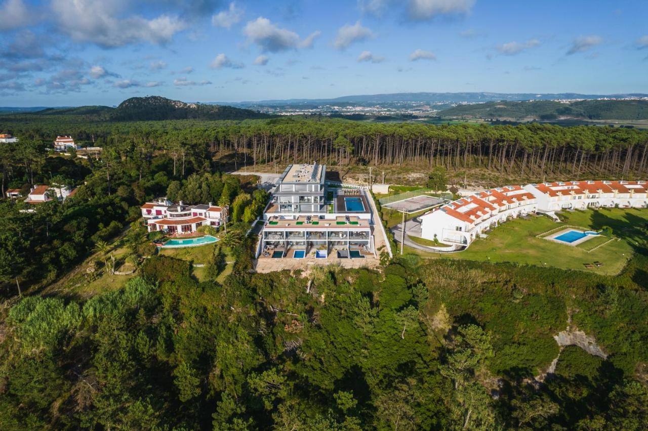 Ocean Views - New Private Condominium With Pool & Sea Views Nazare Exterior photo
