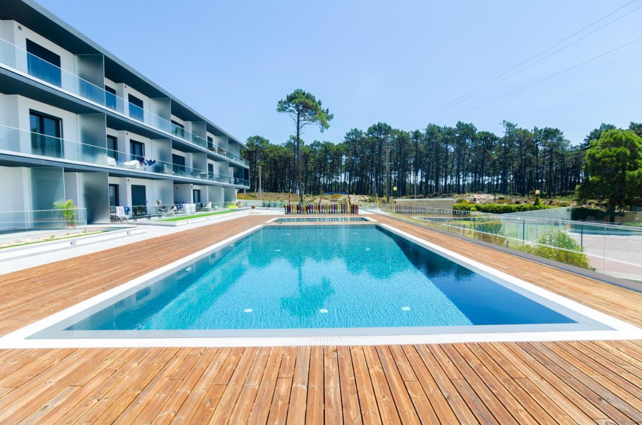 Ocean Views - New Private Condominium With Pool & Sea Views Nazare Exterior photo