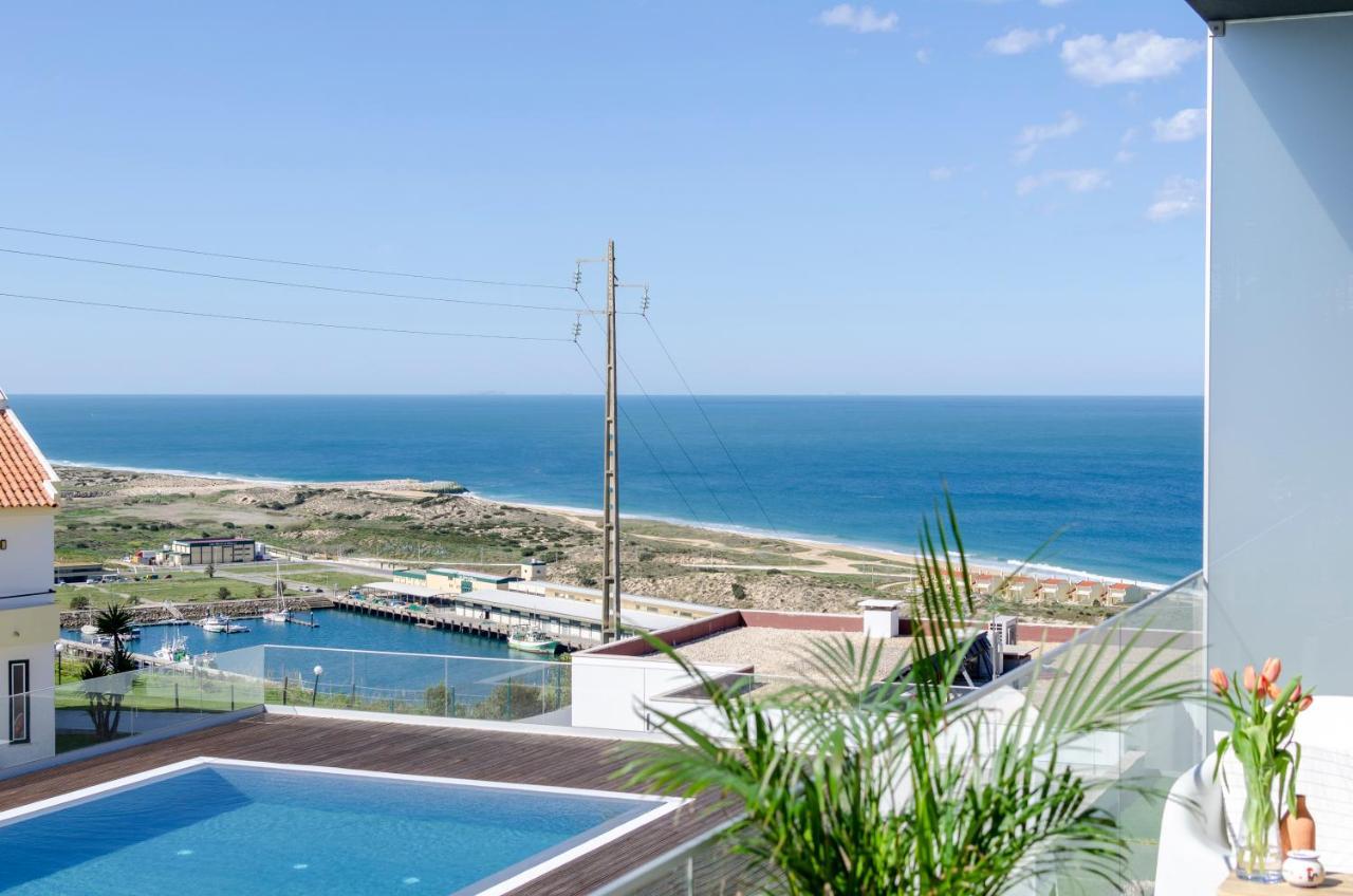 Ocean Views - New Private Condominium With Pool & Sea Views Nazare Exterior photo